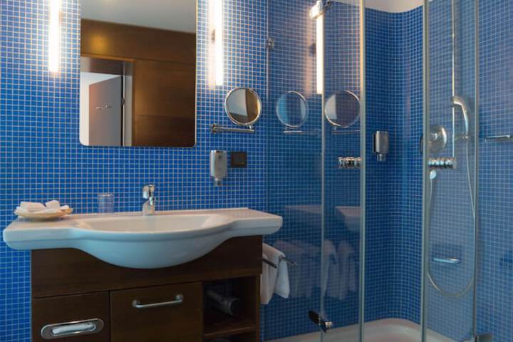 Bathroom Interior Photo