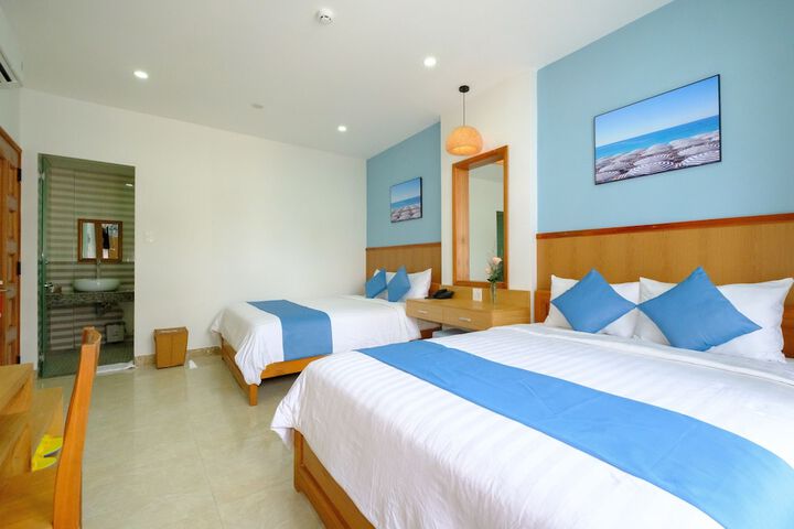Room 10 of 47