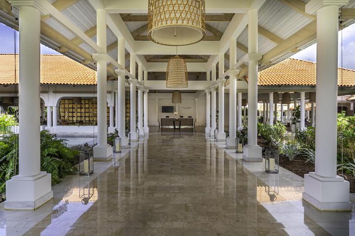 Hotel Interior 5 of 173