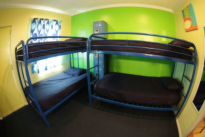 Room 22 of 47