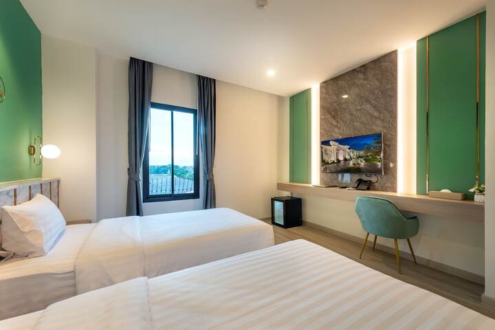 Room 17 of 68