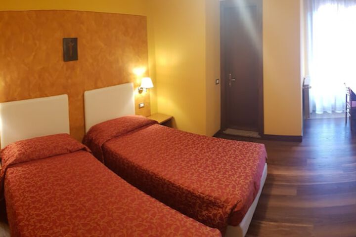 Room 19 of 59