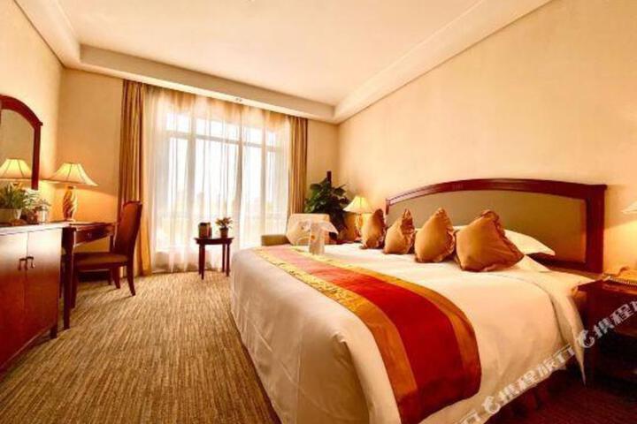 Xian Qujiang Huibinyuan Hotel