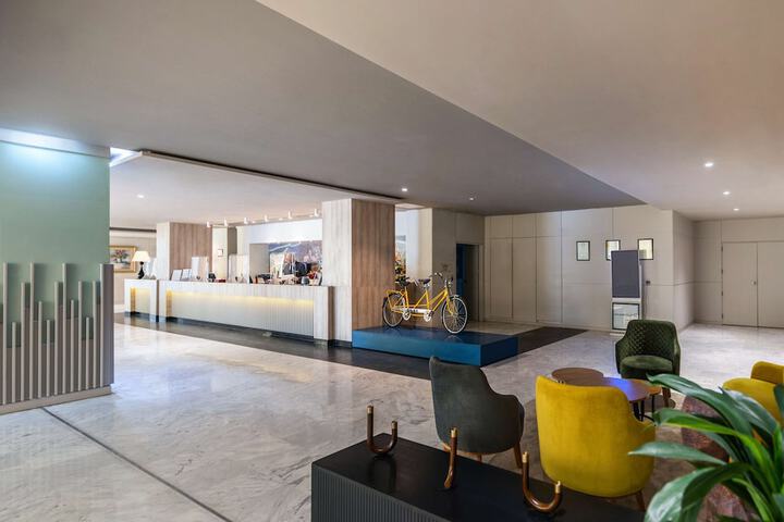 Hotel Interior 2 of 158
