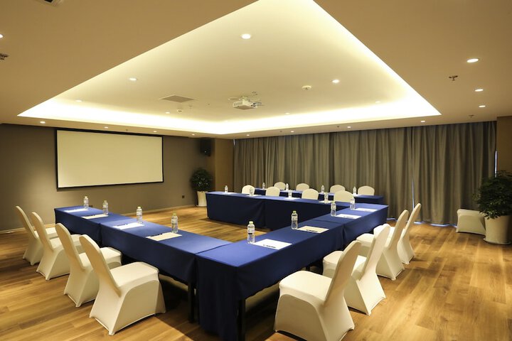 Meeting 20 of 25