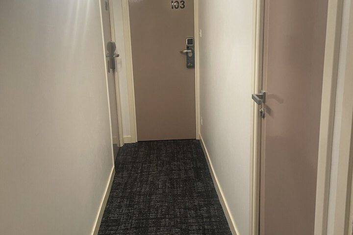 Room 50 of 82