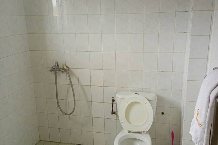Room 43 of 55