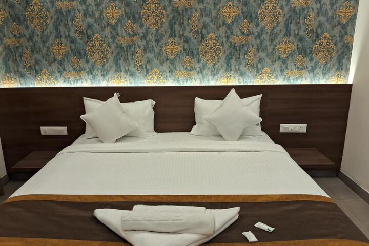 Globus Hotel by Silicon Hearth