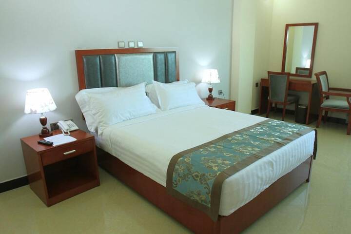 Room 20 of 49