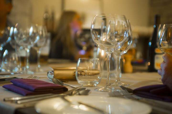 Dining 47 of 64