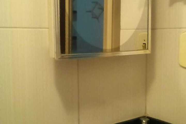 Room 26 of 26