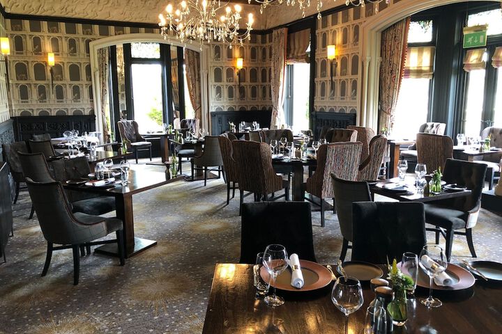 Dining 86 of 119