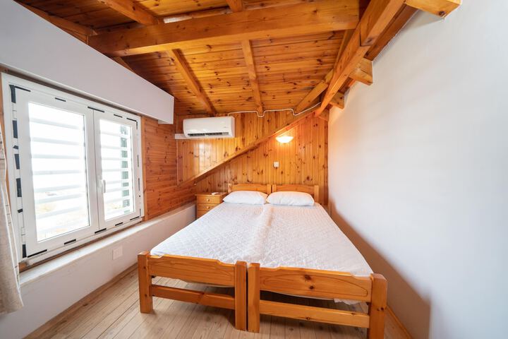 Room 7 of 59