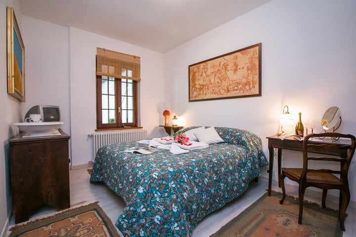Room 8 of 39