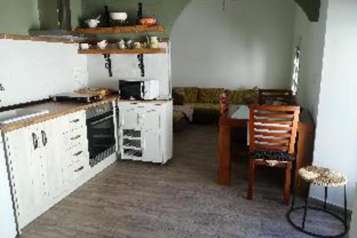 Room 3 of 4