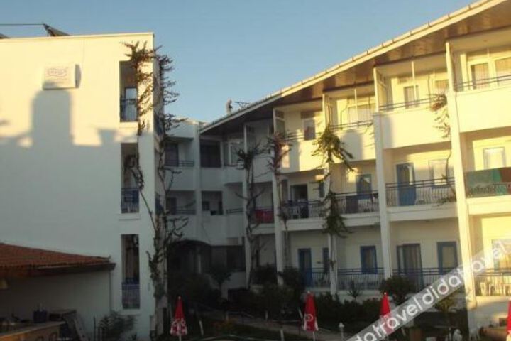 Hotel 6 of 33
