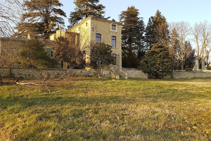 Property Grounds 28 of 38
