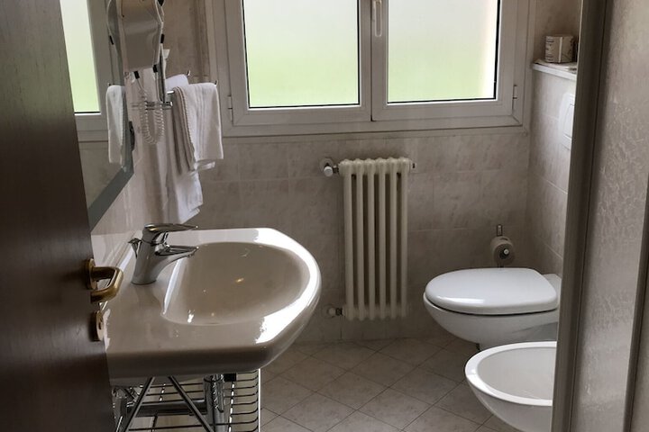 Bath Interior