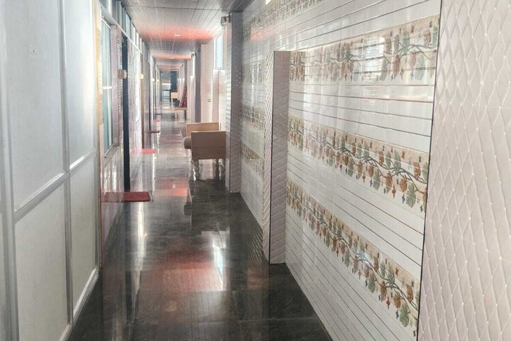 Ballroom/Hall 49 of 55