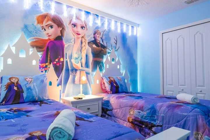 Room 3 of 51