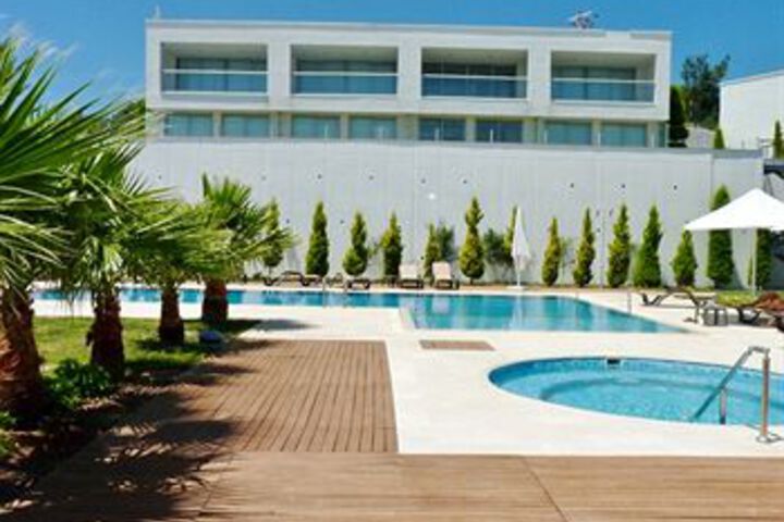 Pool 49 of 63