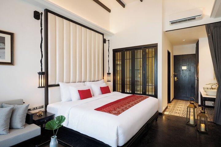 Room 44 of 62