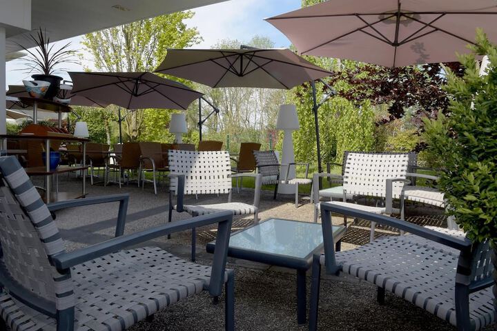 Terrace/Patio 21 of 71
