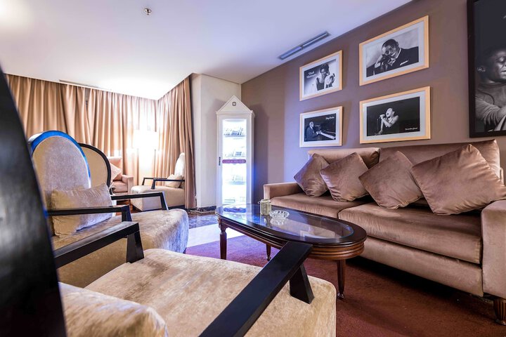 Hotel Lobby