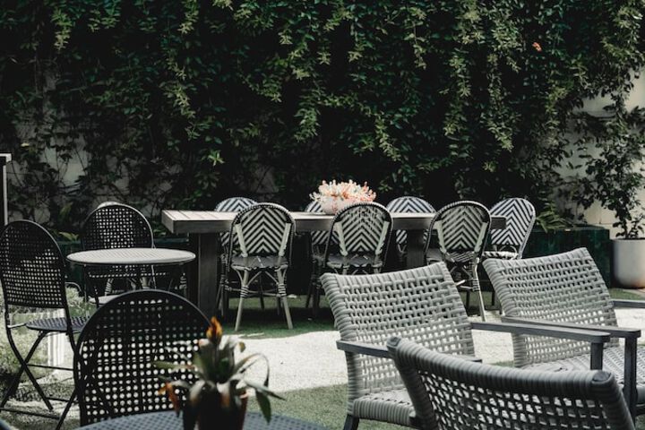 Hotel Exterior 123 of 127