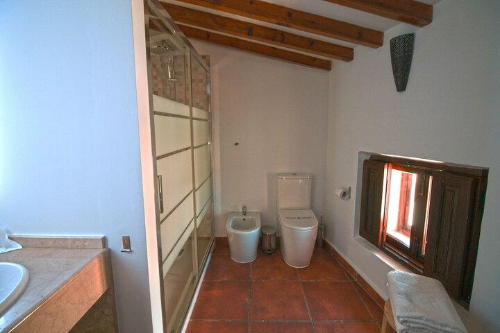Room 45 of 66