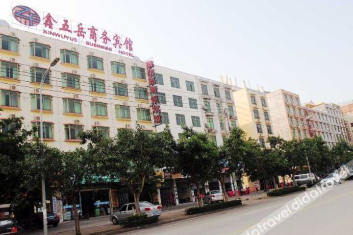 Hotel 6 of 24