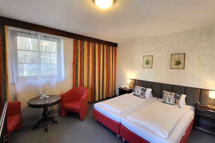 Room 20 of 119