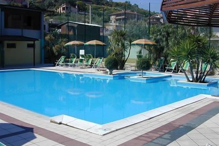 Pool Photo