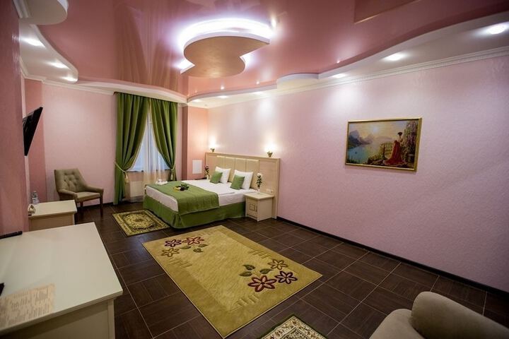 Room 5 of 54