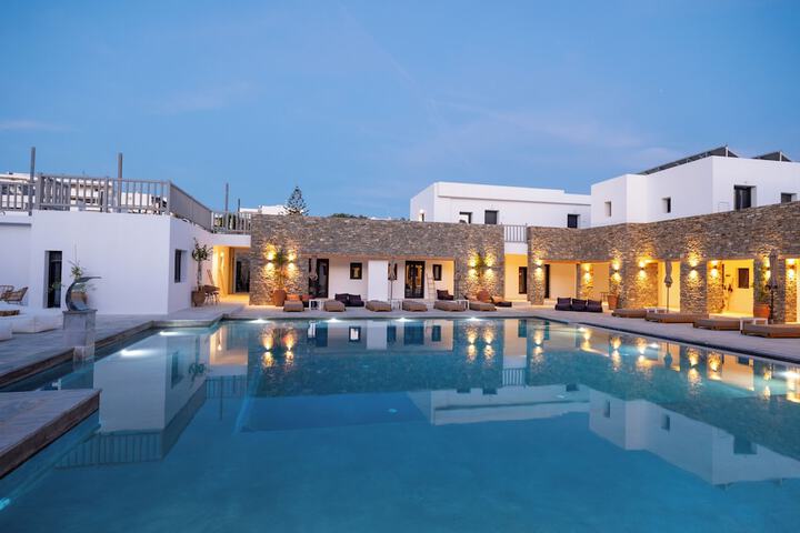 Pool 40 of 50