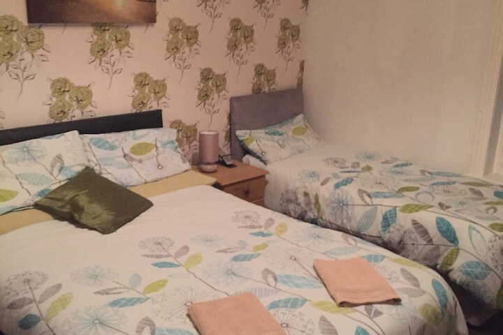The Franklyn Hotel