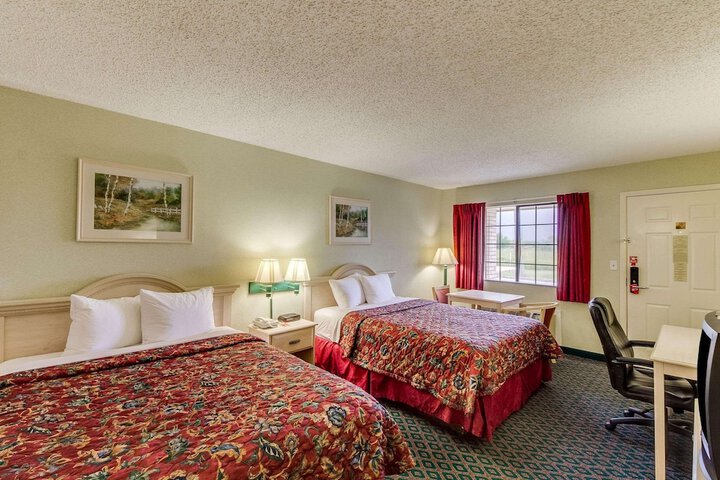 Room 5 of 23