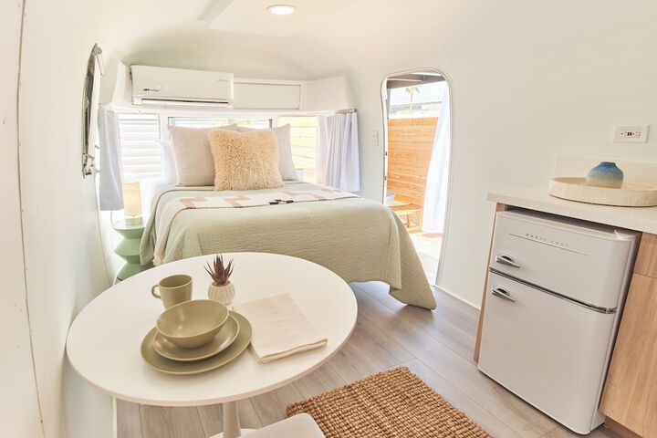 Standard Studio 1 Queen Bed (3 of 57)