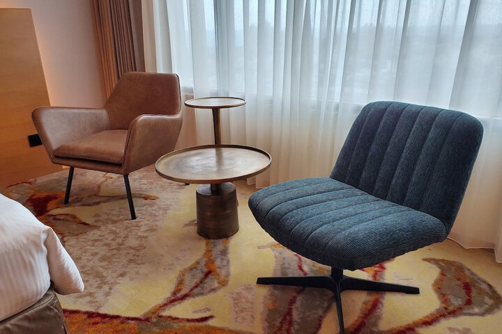 Room 22 of 65
