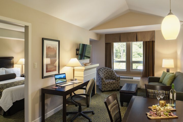 Room 4 of 32