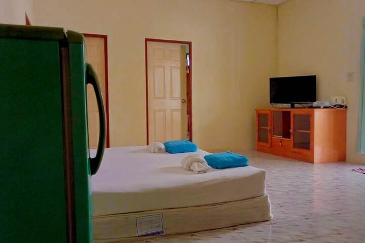 Room 23 of 36