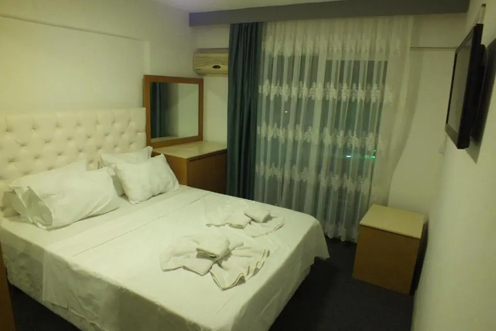 Room 2 of 9