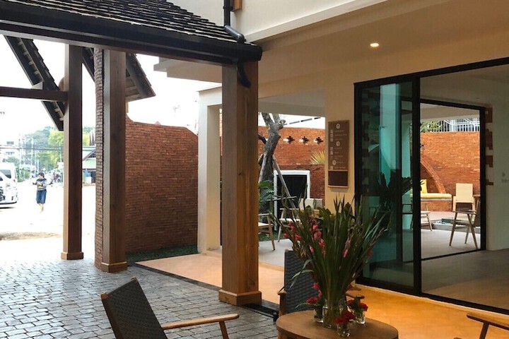 Hotel 8 of 110