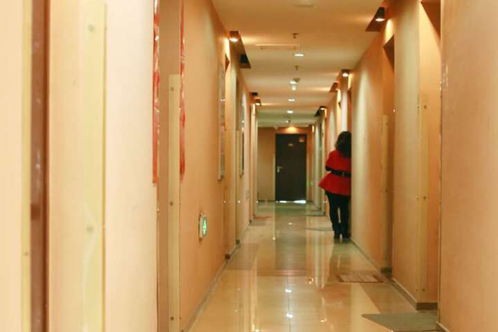 Ballroom/Hall 29 of 31