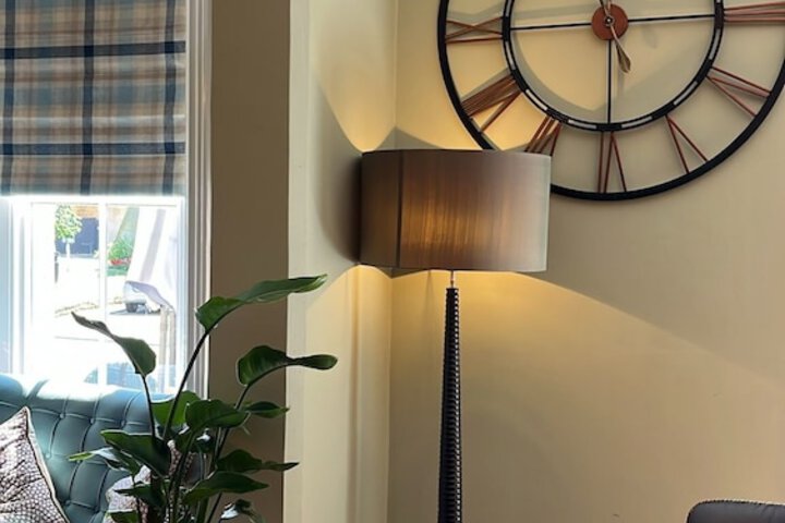 Lounge 59 of 82