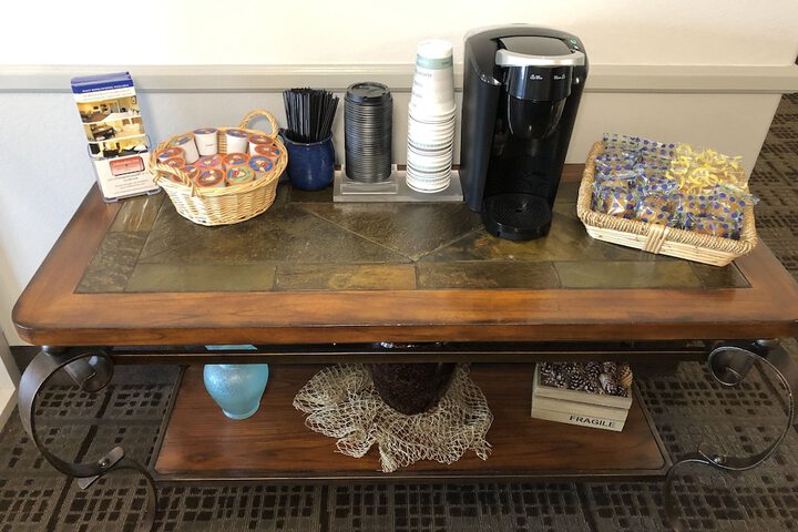 Breakfast/Coffee Service 45 of 48