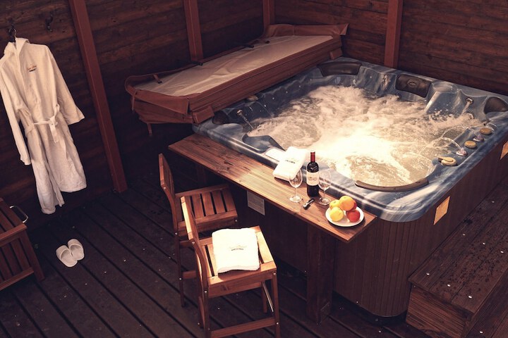 Spa 21 of 39