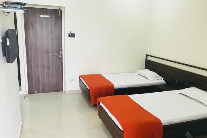 Hotel Surajkanwar