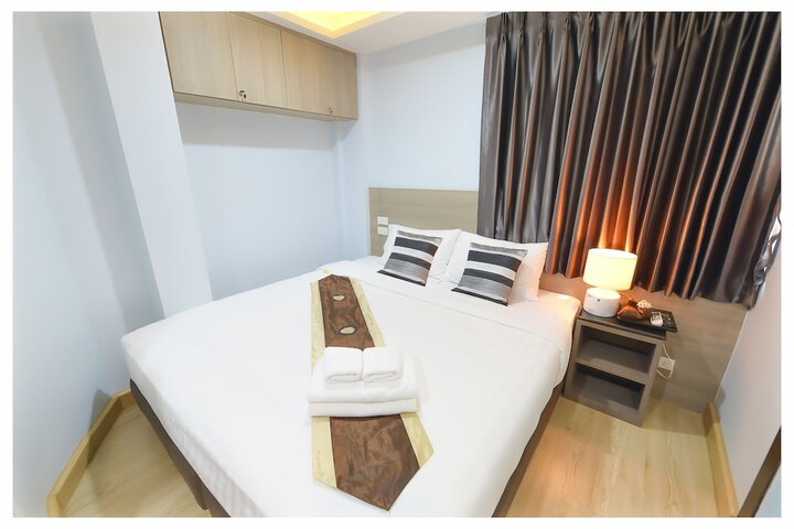 Room 8 of 47