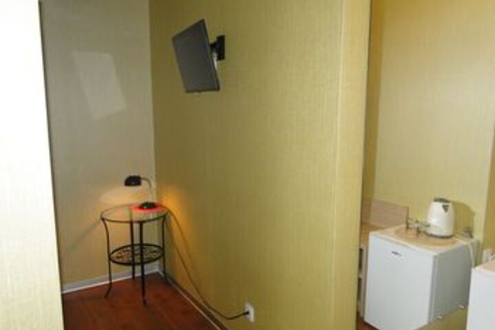 Room 86 of 103